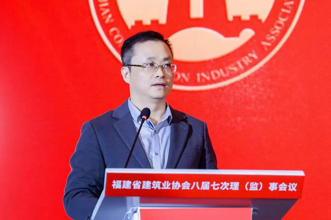 1744337089.jpg 641.jpg