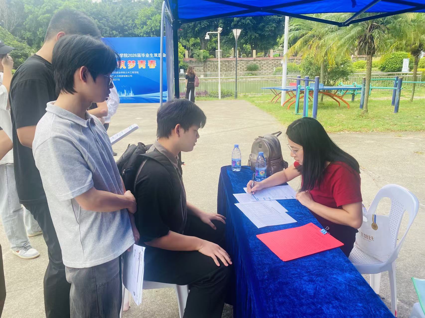 1756774147.jpg 微信图片_20250828111230_748_102.jpg