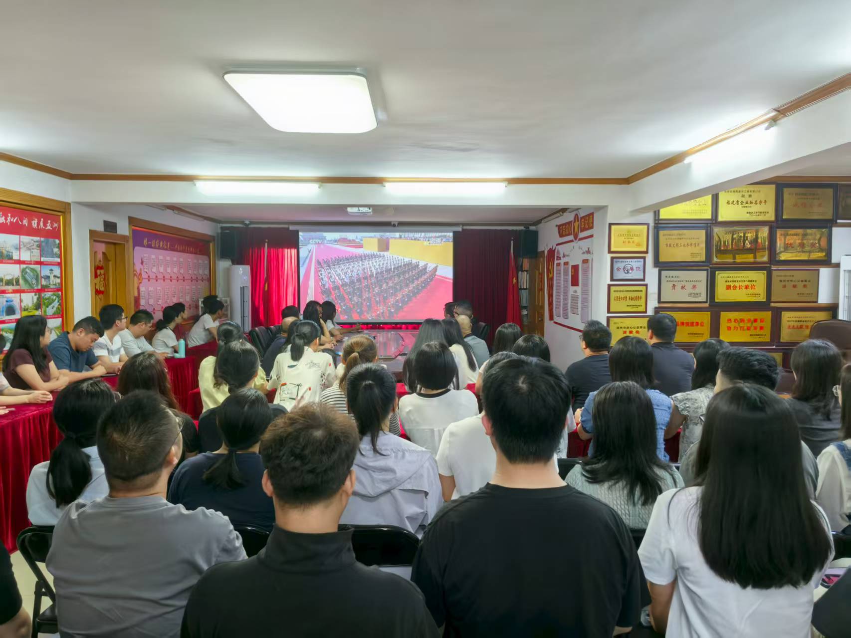 1756973250.jpg 总部3.jpg